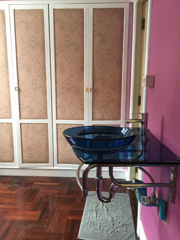 B&B 22 House Бангкок Екстер'єр фото