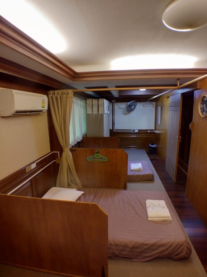 B&B 22 House Бангкок Екстер'єр фото